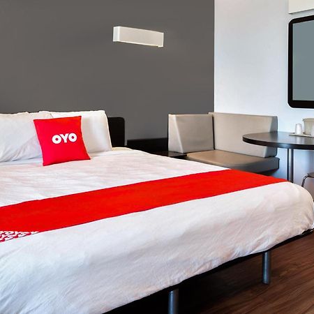 Oyo Hotel Valdosta Ga I-75 エクステリア 写真